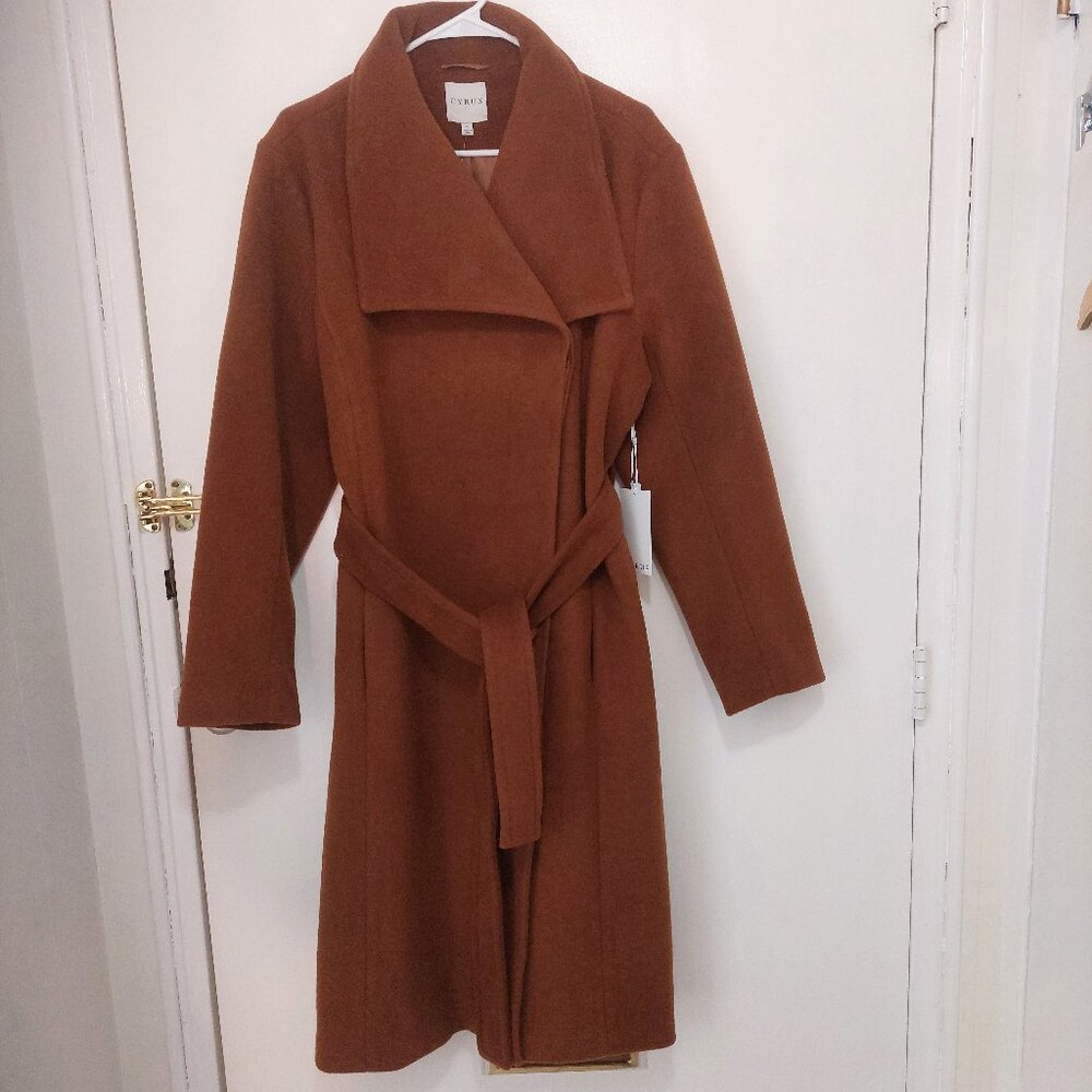 Cyrus Gorgeous Warm Amber Brown Wrap Coat XL NWT !!!!